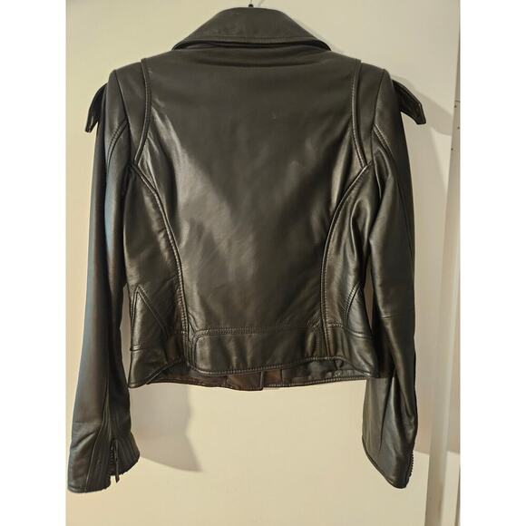 Rezrekshn Women's Rezrekshn 100% Leather Jacket Size Small (never worn) Runs Big - Picture 4 of 9